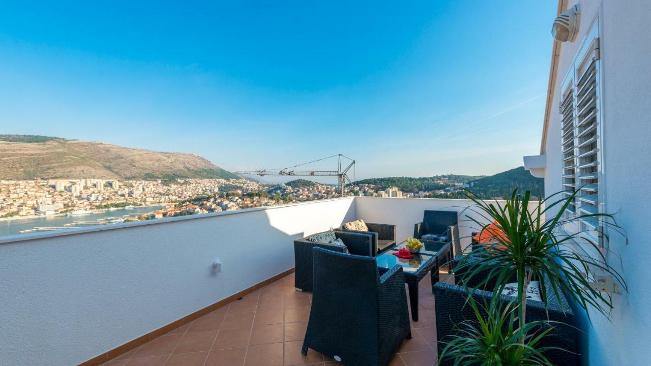 Majestic Lookout - Apartment Rixi Dubrovnik Exteriör bild